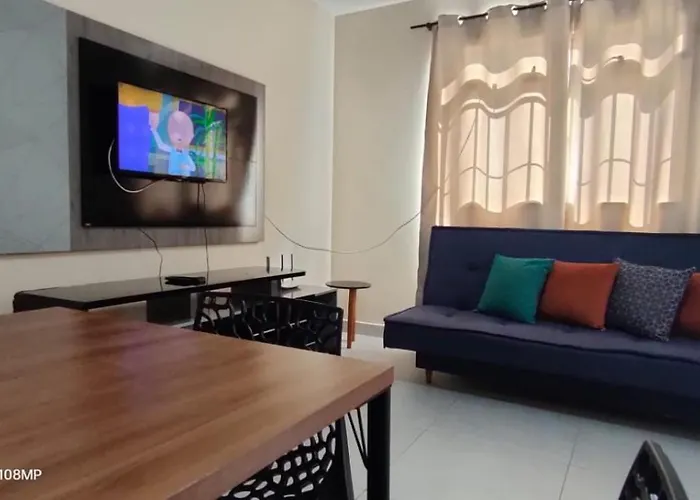 Apartamento Guarapari, WI-FI, Vista do Mar, Praia do Morro,100 metros do Mar